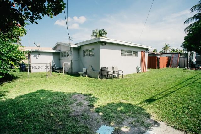 500 East Dr, North Miami Beach, FL 33162
