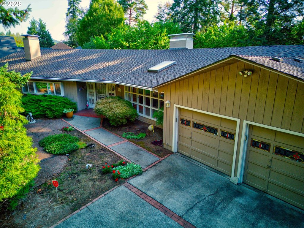 5100 Sw LAURELWOOD Ave, Portland, OR 97225