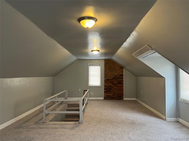 20100 Appoline Street, Detroit, MI 48235