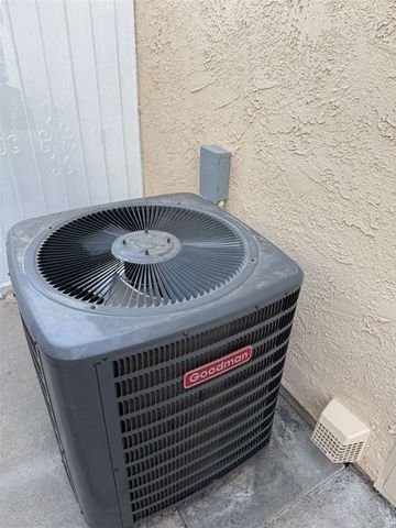 3270 Edgemont Court, San Bernardino, CA 92405