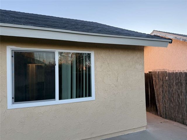 3270 Edgemont Court, San Bernardino, CA 92405