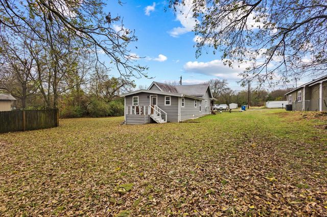 512 S Lamar Avenue, Denison, TX 75021