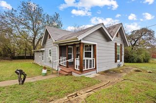 512 S Lamar Avenue, Denison, TX 75021