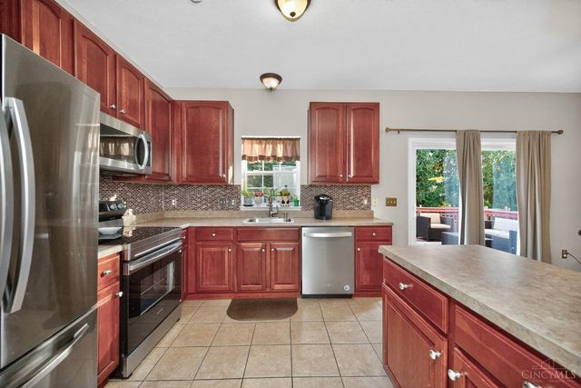 9 Woodsong Court, Pierce Twp, OH 45102