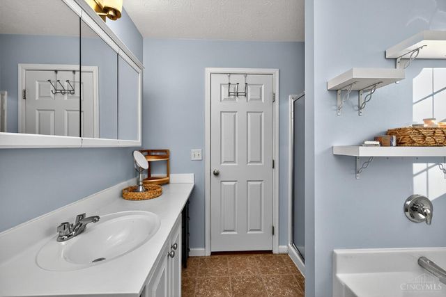 9 Woodsong Court, Pierce Twp, OH 45102