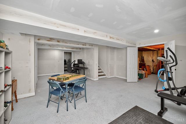 9 Woodsong Court, Pierce Twp, OH 45102