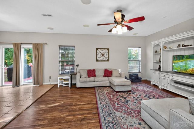 9 Woodsong Court, Pierce Twp, OH 45102