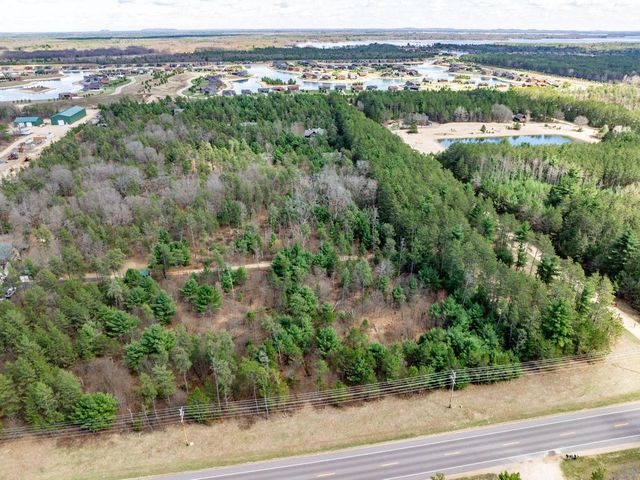W6090 N Lake Drive, New Lisbon, WI 53950
