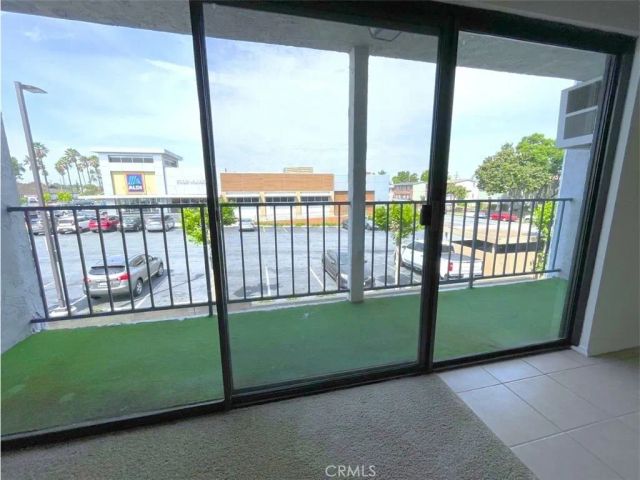 4595 California Avenue 209, Long Beach, CA 90807