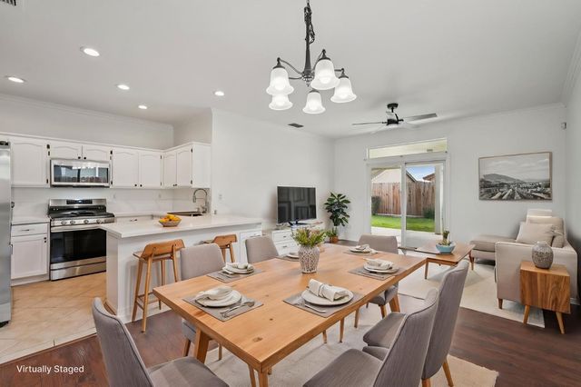 7775 Dersingham Dr, Sacramento, CA 95829