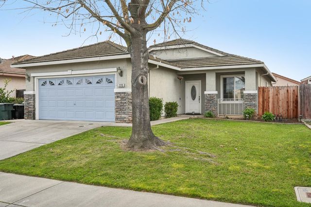 7775 Dersingham Dr, Sacramento, CA 95829