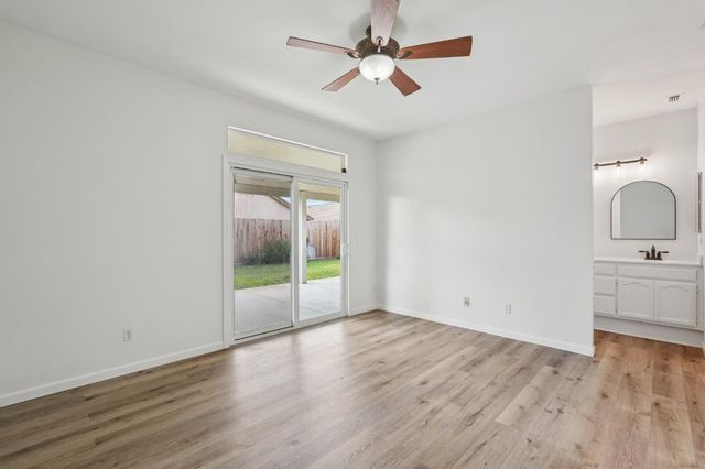 7775 Dersingham Dr, Sacramento, CA 95829