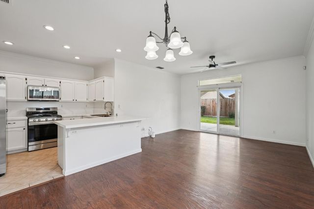 7775 Dersingham Dr, Sacramento, CA 95829