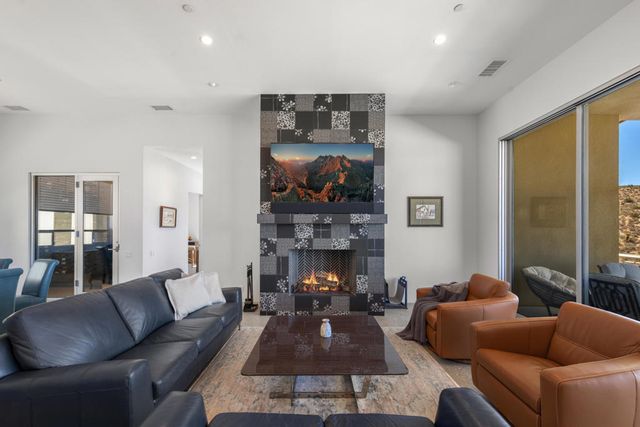 7852 Pinon Drive, Yucca Valley, CA 92284