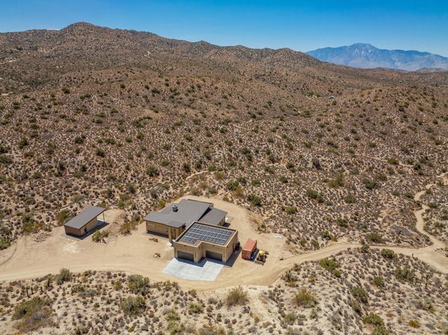 7852 Pinon Drive, Yucca Valley, CA 92284