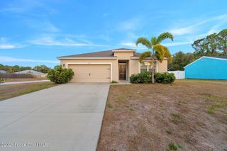 419 Fillmore Avenue NE, Palm Bay, FL 32907