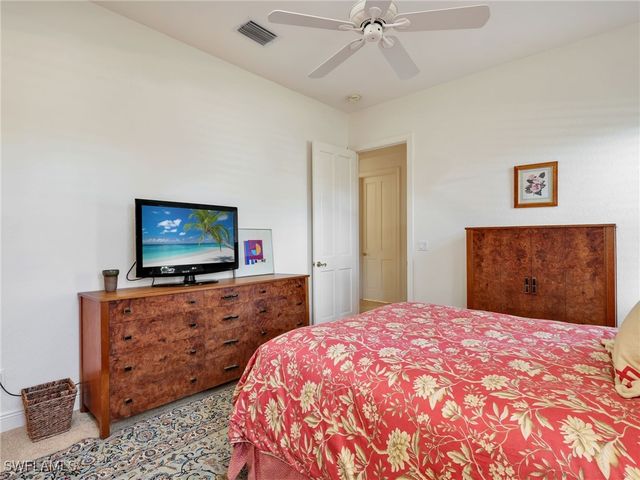 2984 Saint Barnabas CT, Naples, FL 34105