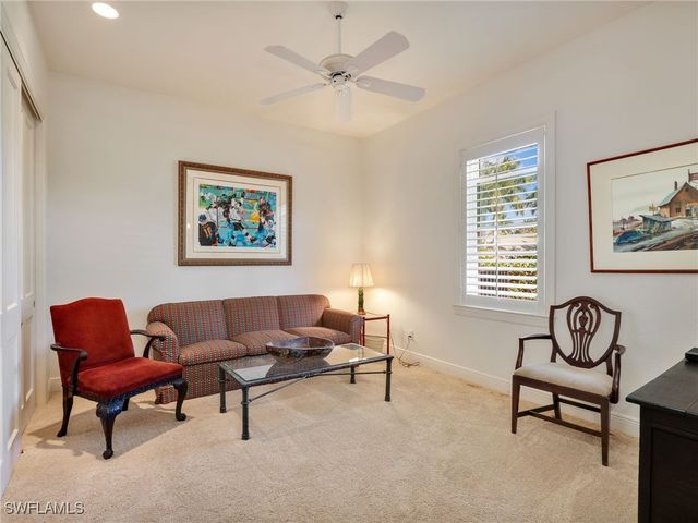 2984 Saint Barnabas CT, Naples, FL 34105