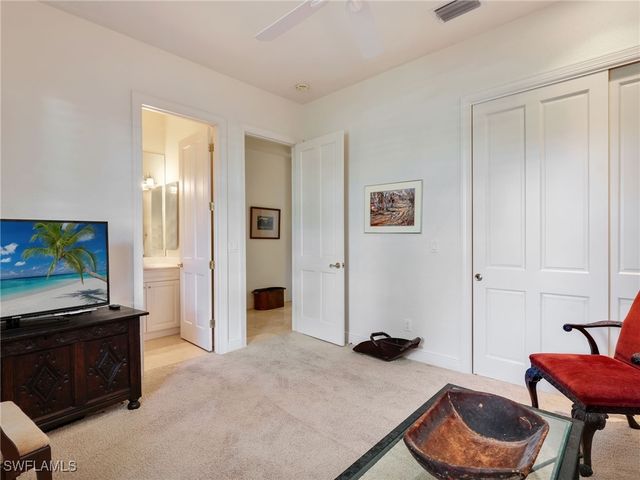 2984 Saint Barnabas CT, Naples, FL 34105