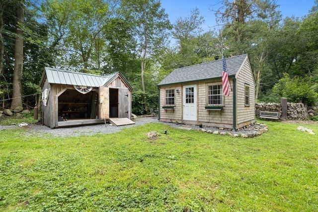 28 Spring Street, Hanson, MA 02341