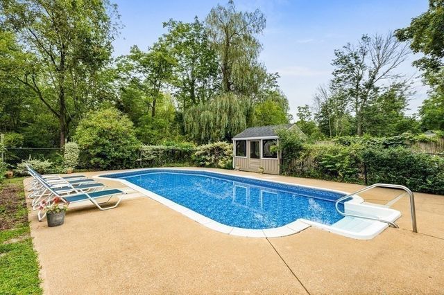 28 Spring Street, Hanson, MA 02341
