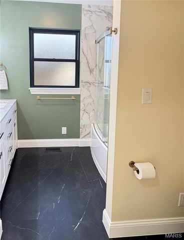 1716 Pottery Road, Washington, MO 63090