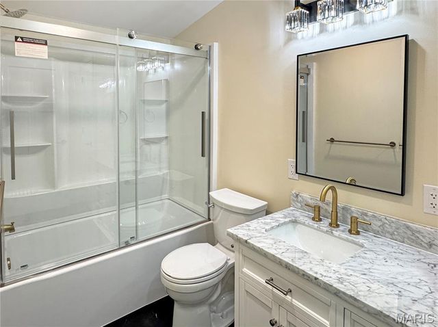 1716 Pottery Road, Washington, MO 63090