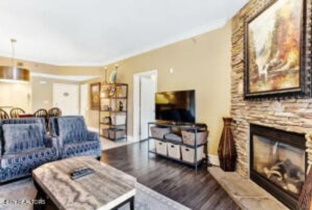 215 Woliss Lane # 303, Gatlinburg, TN 37738