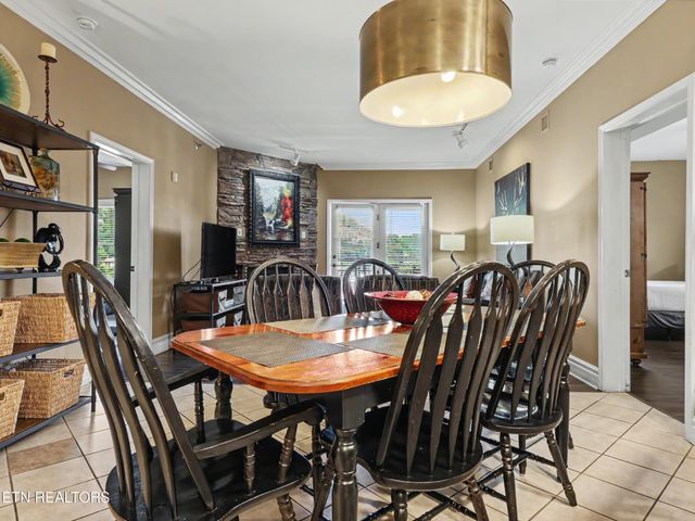 215 Woliss Lane # 303, Gatlinburg, TN 37738