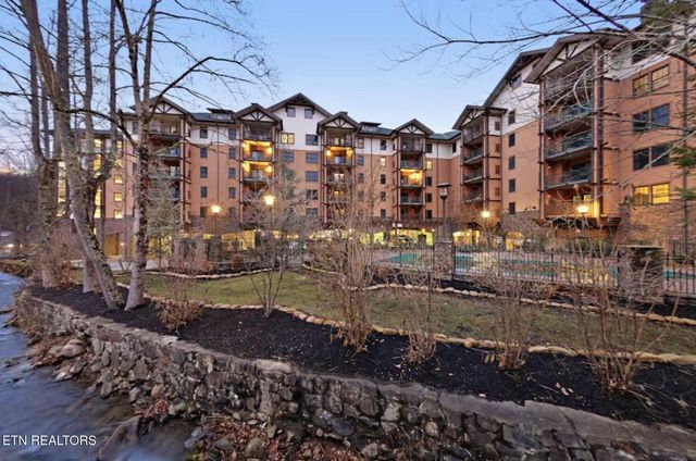 215 Woliss Lane # 303, Gatlinburg, TN 37738