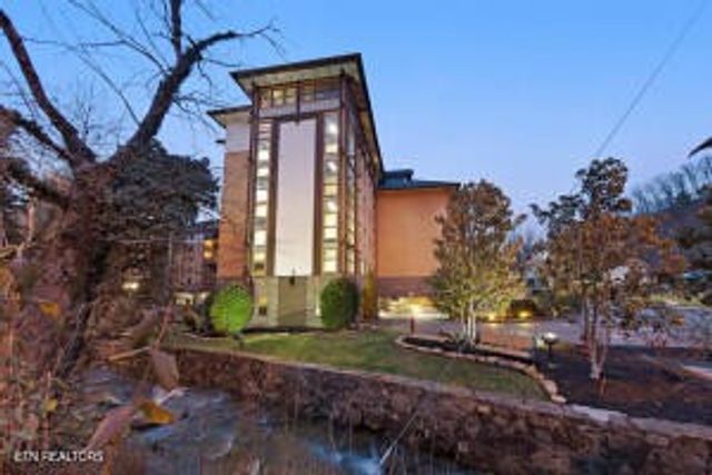 215 Woliss Lane # 303, Gatlinburg, TN 37738