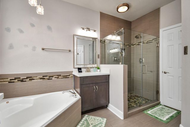 7 New Dawn Place, Conroe, TX 77385