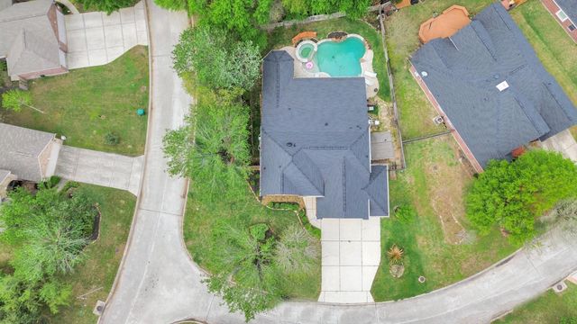 7 New Dawn Place, Conroe, TX 77385