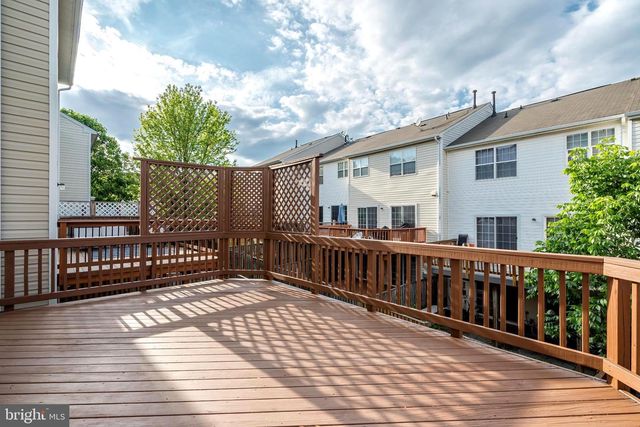 47392 VICTORIA FALLS SQ, Sterling, VA 20165