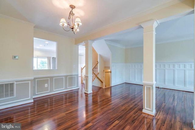 47392 VICTORIA FALLS SQ, Sterling, VA 20165