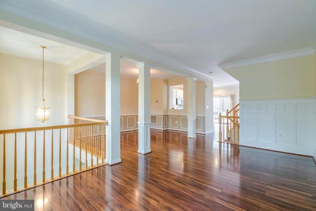 47392 VICTORIA FALLS SQ, Sterling, VA 20165