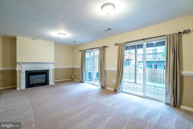 47392 VICTORIA FALLS SQ, Sterling, VA 20165