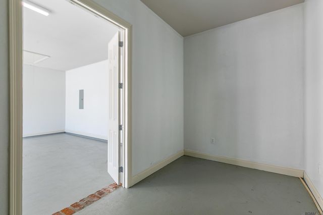 13712 Landmark Dr, Baton Rouge, LA 70810