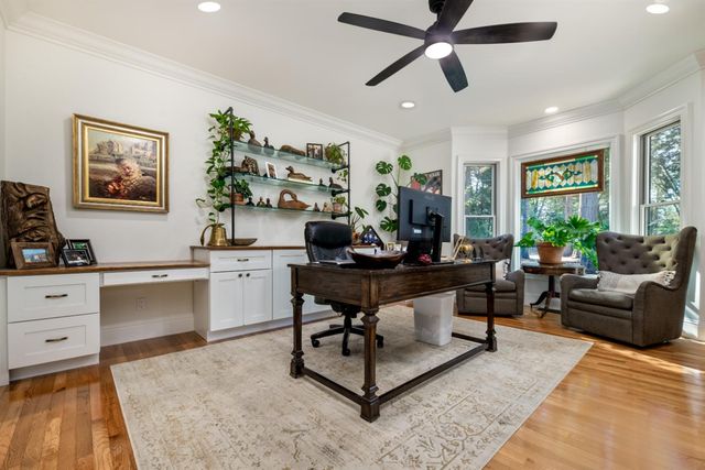 13100 Banner Lava Cap Rd, Nevada City, CA 95959