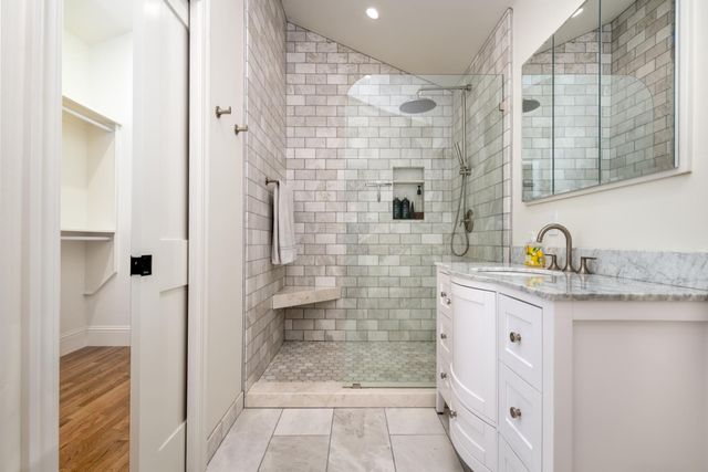 13100 Banner Lava Cap Rd, Nevada City, CA 95959