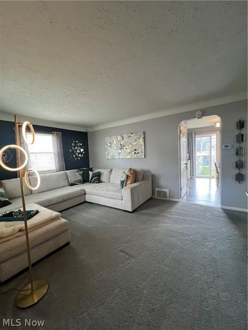 5408 Oakwood Avenue, Maple Heights, OH 44137