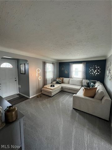 5408 Oakwood Avenue, Maple Heights, OH 44137