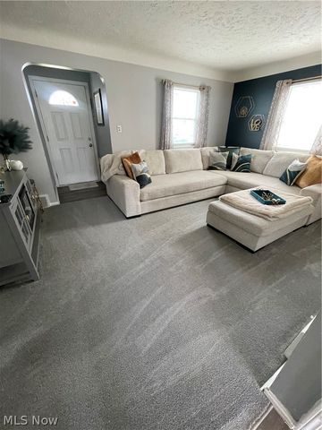 5408 Oakwood Avenue, Maple Heights, OH 44137