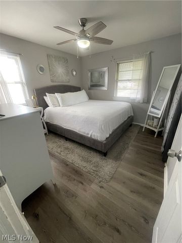 5408 Oakwood Avenue, Maple Heights, OH 44137