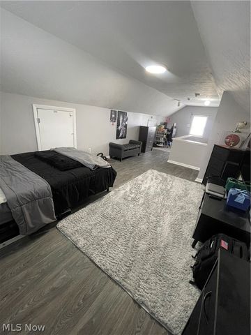 5408 Oakwood Avenue, Maple Heights, OH 44137