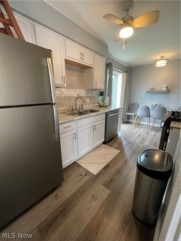 5408 Oakwood Avenue, Maple Heights, OH 44137