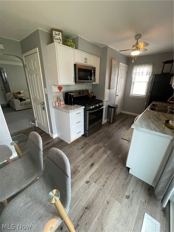 5408 Oakwood Avenue, Maple Heights, OH 44137