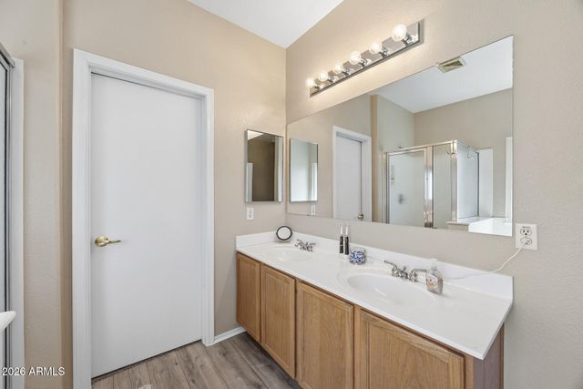 1042 E LYNX Way, Chandler, AZ 85249