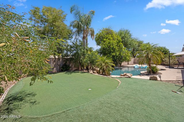 1042 E LYNX Way, Chandler, AZ 85249