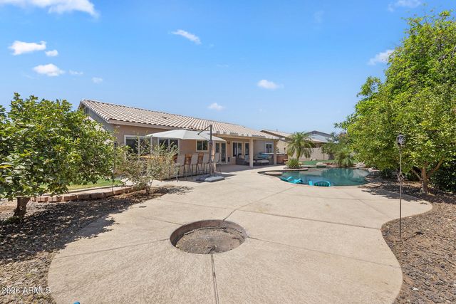 1042 E LYNX Way, Chandler, AZ 85249